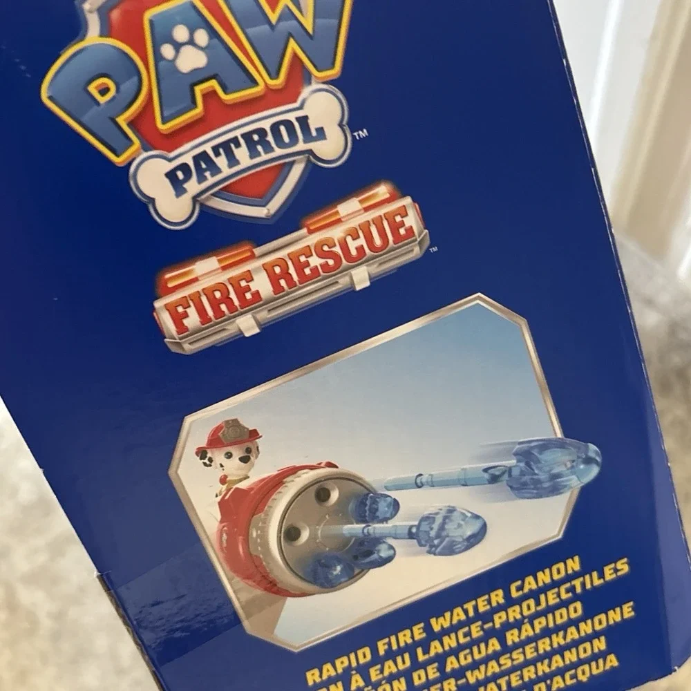 Paw Patrol Fire Rescue Rapid Reload Fire Truck Vehicle with Projectile Launcher